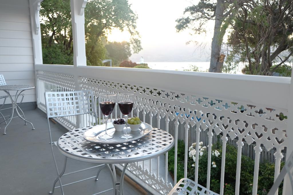 Oinako Bed & Breakfast Акароа Номер фото